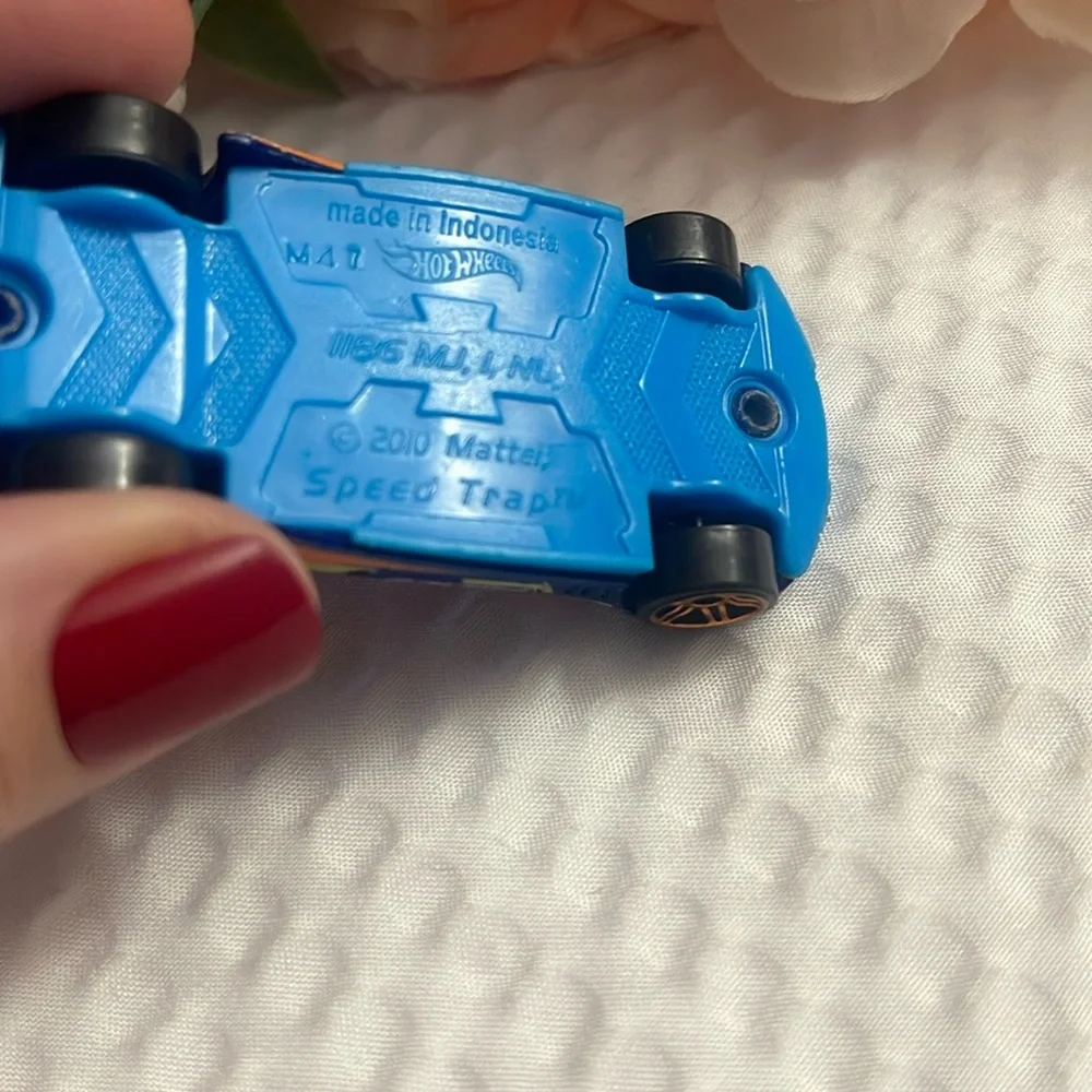 Hot Wheels 2010 Mattel Speed Trap Car